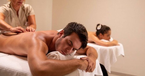 <strong><strong><strong><strong>Nuru Massage with Happy Ending in Malad 8108049432</strong></strong></strong></strong>