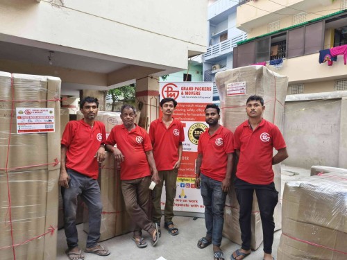 <strong><strong><strong><strong>Grand Packers and Movers</strong></strong></strong></strong>
