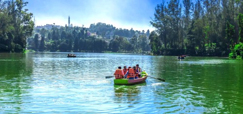 <strong><strong>Ooty Cab Service for Sightseeing</strong></strong>