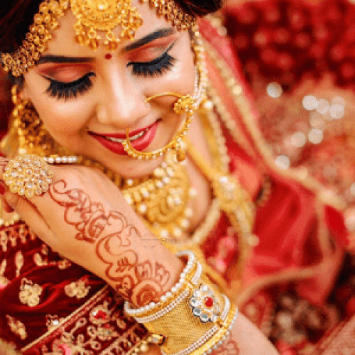 <strong><strong>Beauty island - Bridal Makeup in Patna</strong></strong>