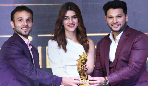 <strong><strong>Leelazimmigration</strong></strong>